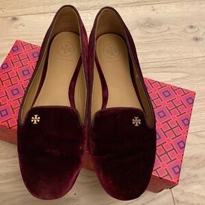 Tory Burch burgundy velvet flats size 6.5